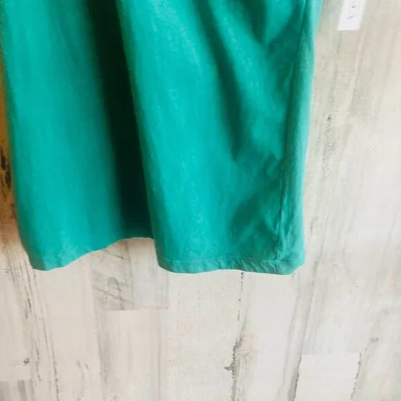 NWT $64 Velvet by Graham Spencer Adelise Knit Surplice Faux Wrap Fitted Top - Picture 3 of 14